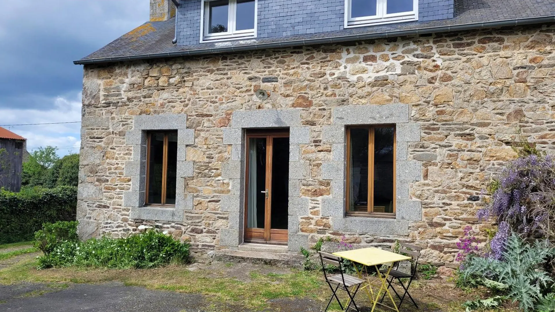 Gite En Campagne A 30 Min De La Mer Pédernec